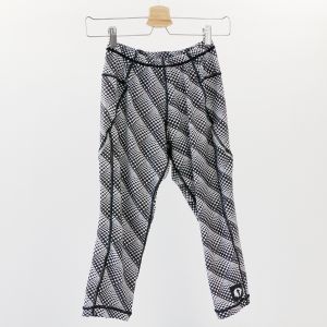 Funky 3/4 Leggings OPTICAL ILUSION